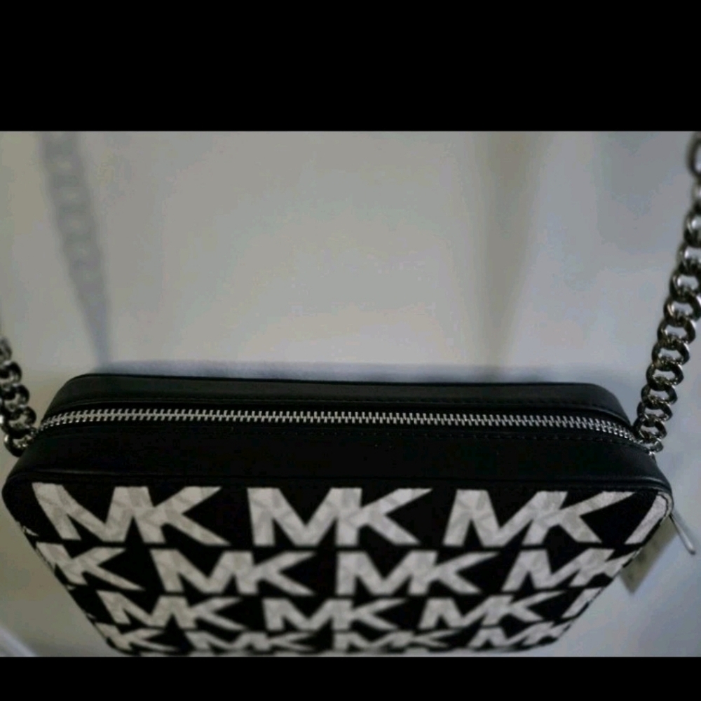 Jet Set East/West Michael Kors bag New - Picture 4 of 11